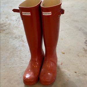 Hunter red/orange rain boots